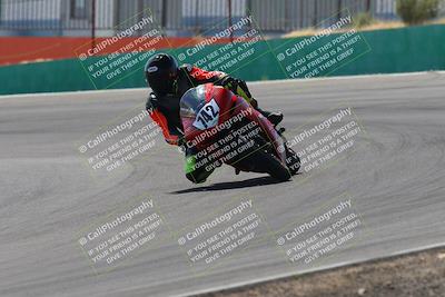 media/Apr-20-2025-AHRMA (Sun) [[393a79c373]]/Race/Group 10/Turn 4b/